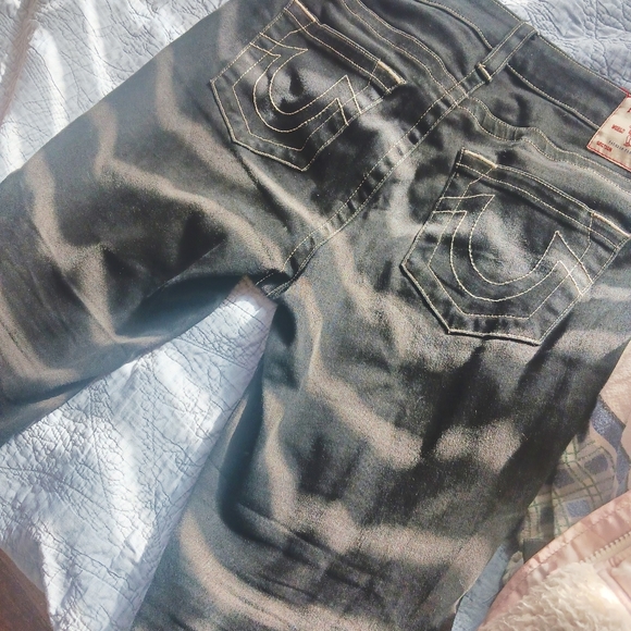 True Religion Jennie midrise jean - Picture 3 of 5